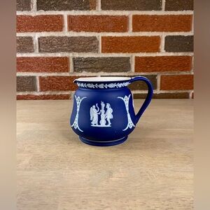 ANTIQUE WEDGWOOD DARK‎ BLUE JASPER DIP PITCHER CIRCA 1891